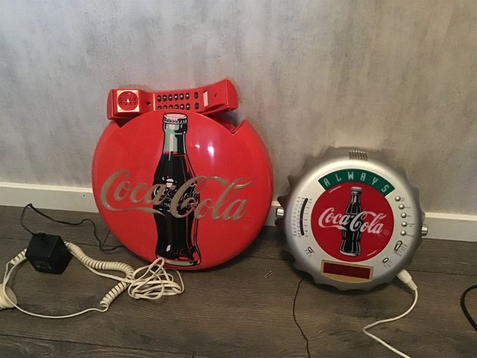Coca-Cola cola telefon med belysning och ringsignal med ”always Coca-Cola” fungerar perfekt och helt unik