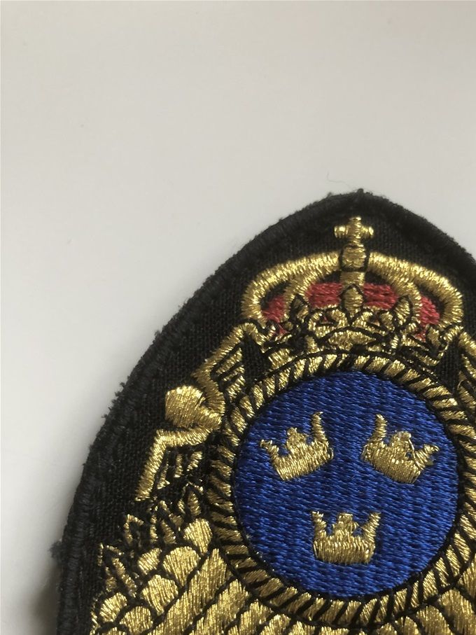 Mössmärke tull, ny modell med kardborre.